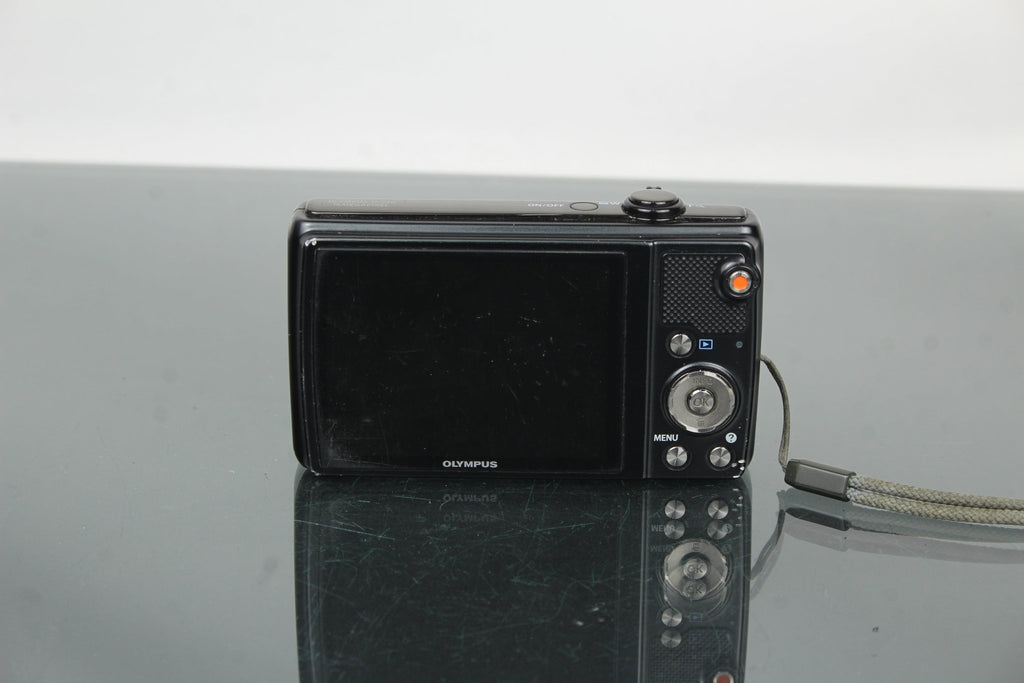 Olympus D - 750 - Dutch|Thrift