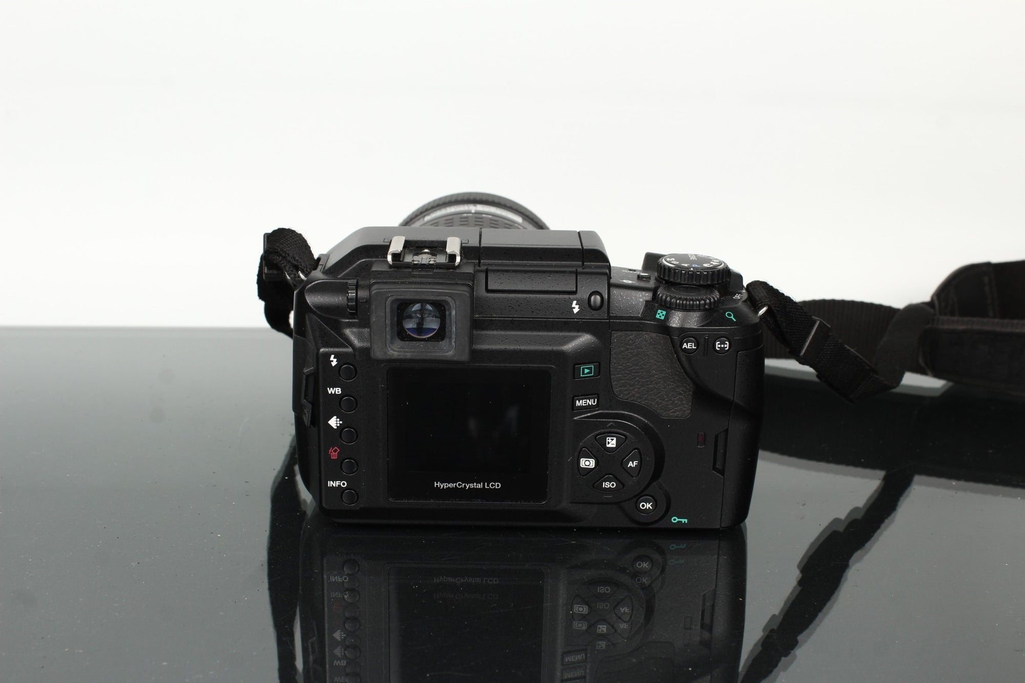 Olympus E - 300 + Zuiko 40 - 150mm f/3.5 - 4.5 - Dutch|Thrift