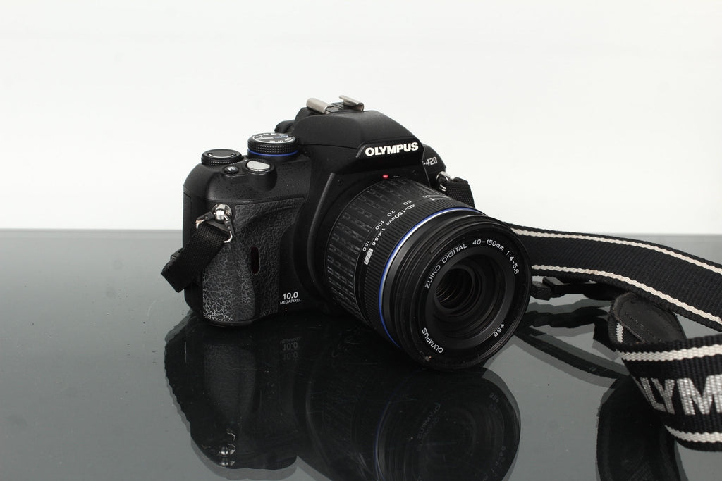 Olympus E - 420 + Zuiko Digital 40 - 150mm 1:4 - 5.6 - Dutch|Thrift