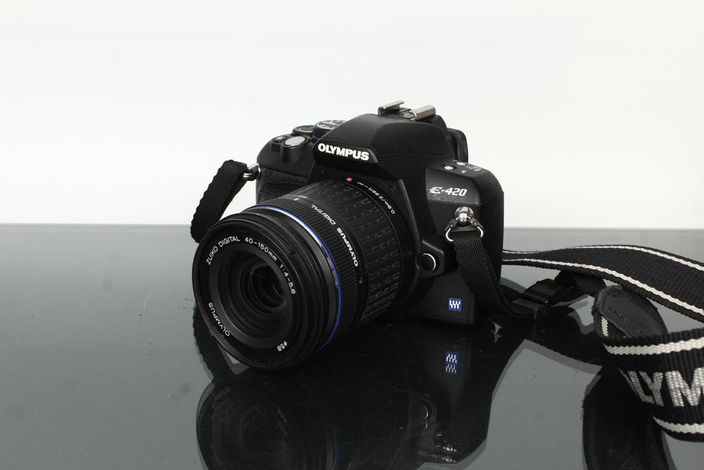Olympus E - 420 + Zuiko Digital 40 - 150mm 1:4 - 5.6 - Dutch|Thrift
