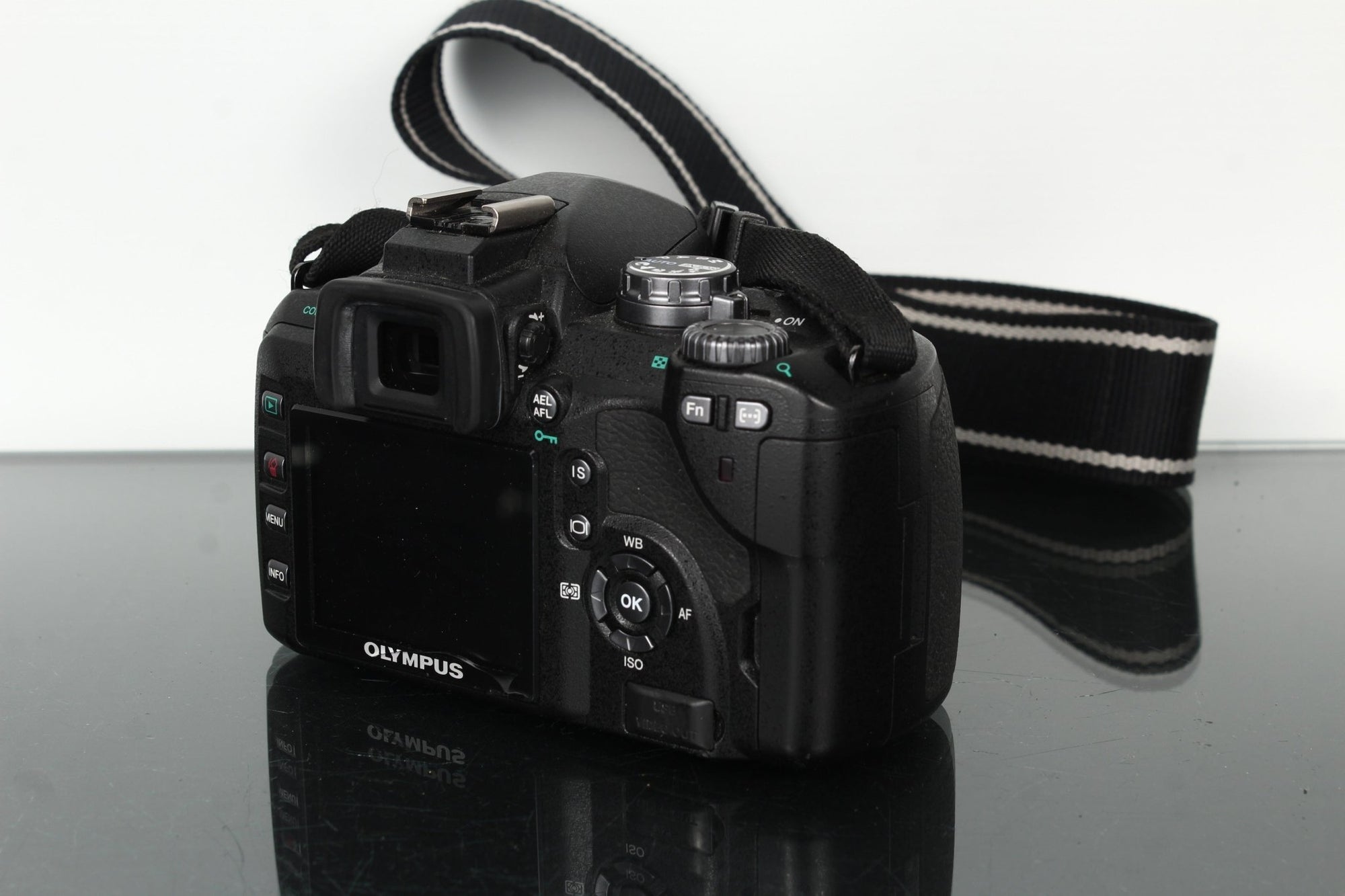 Olympus E - 510 + Zuiko Digital 40 - 150mm 1:4 - 5.6 - Dutch|Thrift