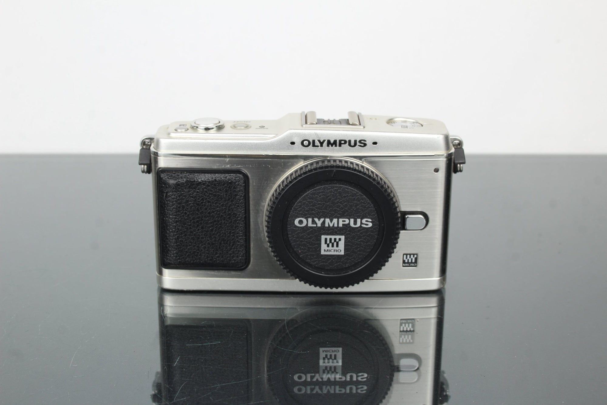 Olympus E - P1 - Dutch|Thrift