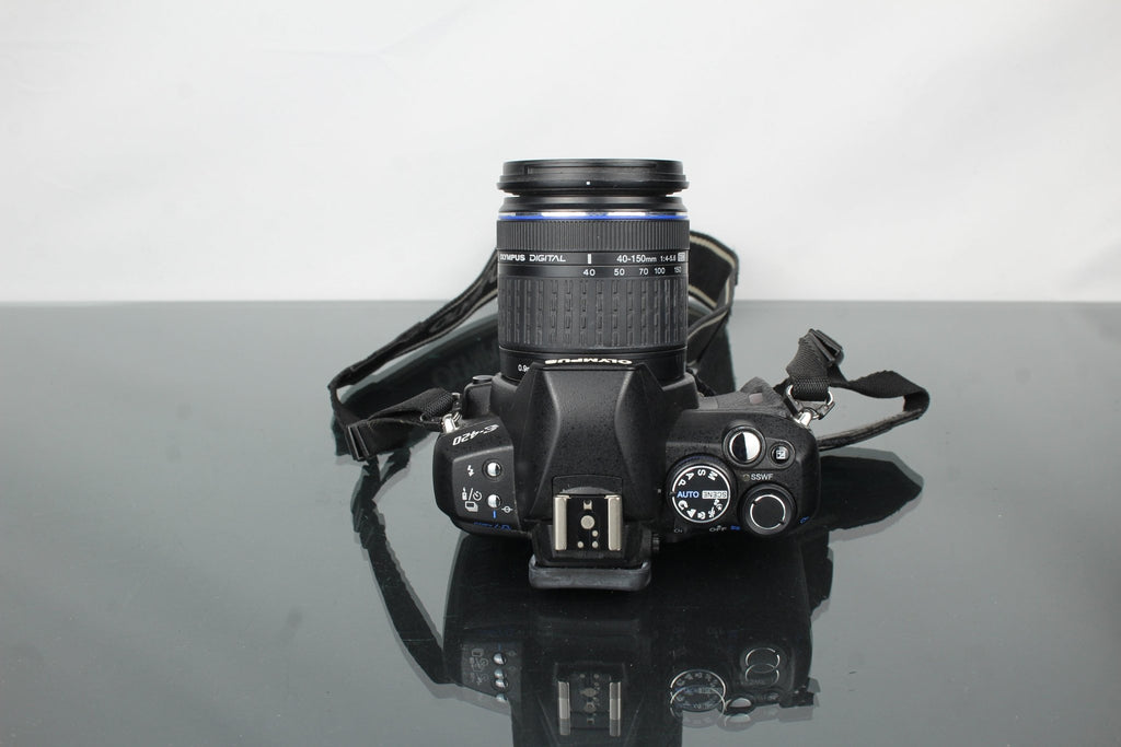 Olympus E420 + 40 - 150mm 1:4 - 5.6 lens - Dutch|Thrift