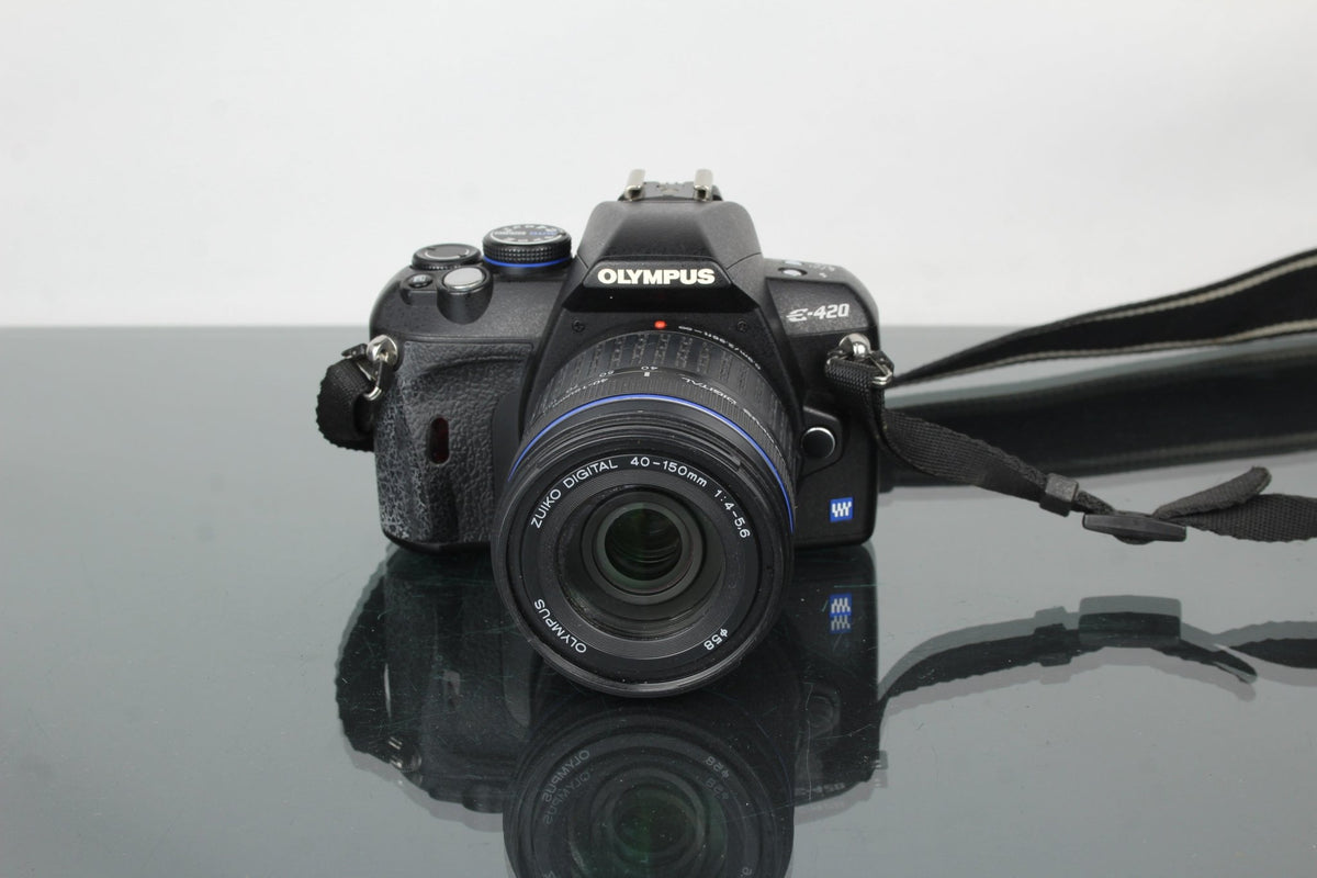 Olympus E420 + 40 - 150mm 1:4 - 5.6 lens - Dutch|Thrift