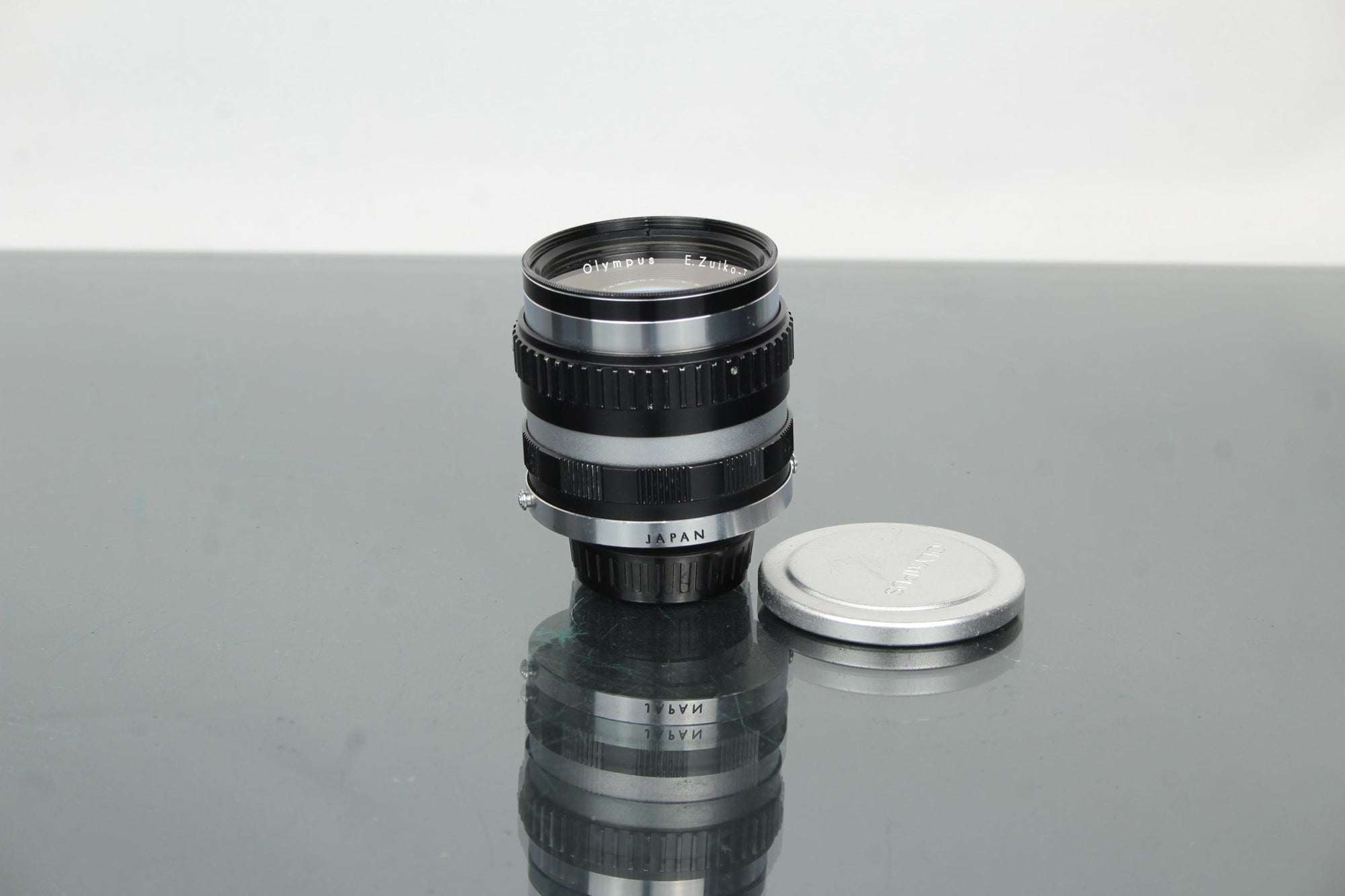 Olympus E.Zuiko - T 1:5.6 f=8cm Lens for Olympus ACE Mount - Dutch|Thrift