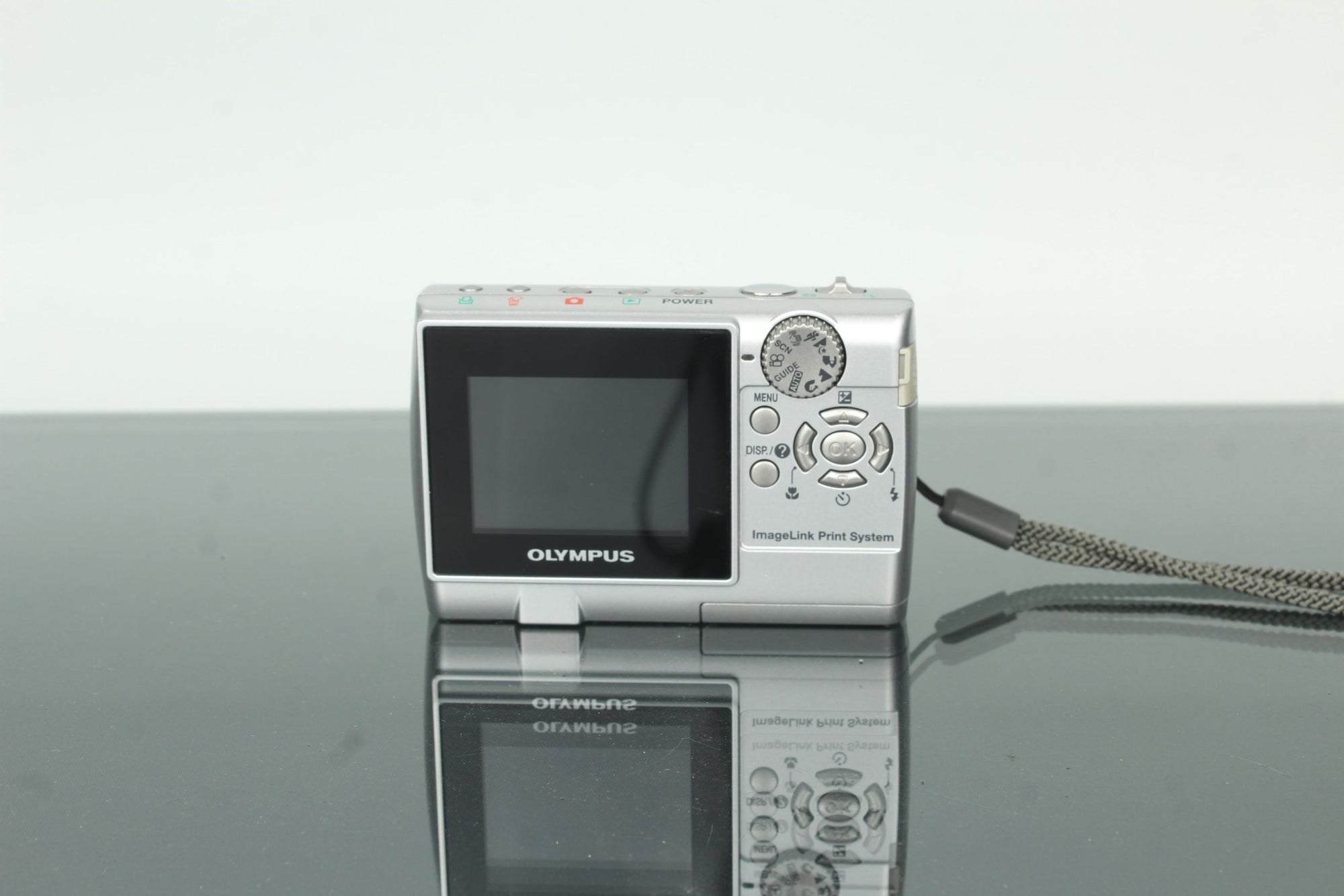 Olympus FE - 130 - Dutch|Thrift