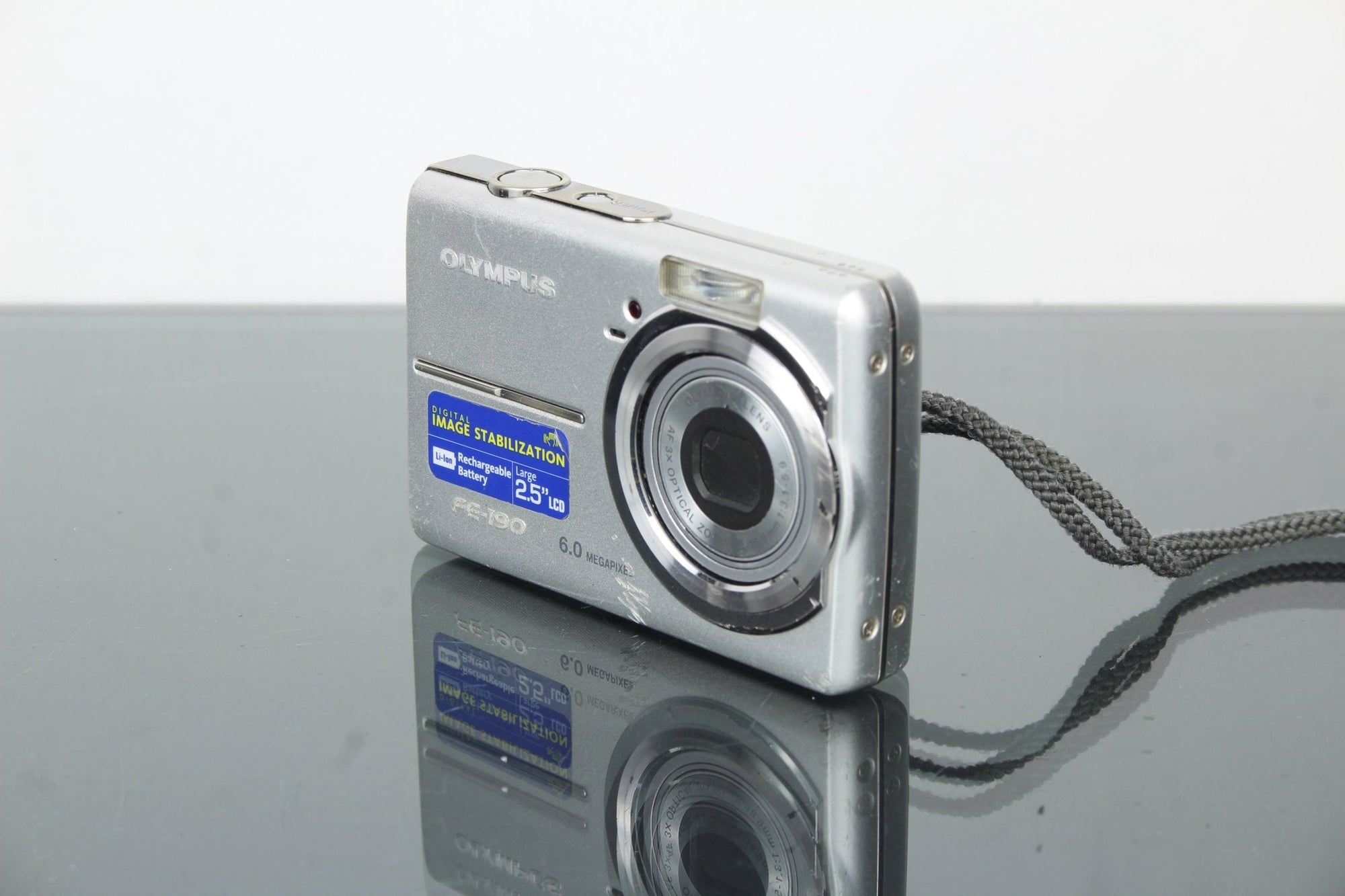 Olympus FE - 190 - Dutch|Thrift