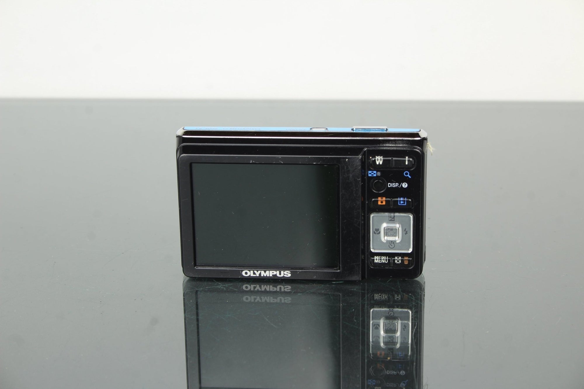 Olympus FE - 4000 - Dutch|Thrift