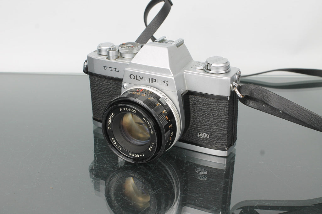 Olympus FTL + Olympus 1:1.8 f=50mm - Dutch|Thrift