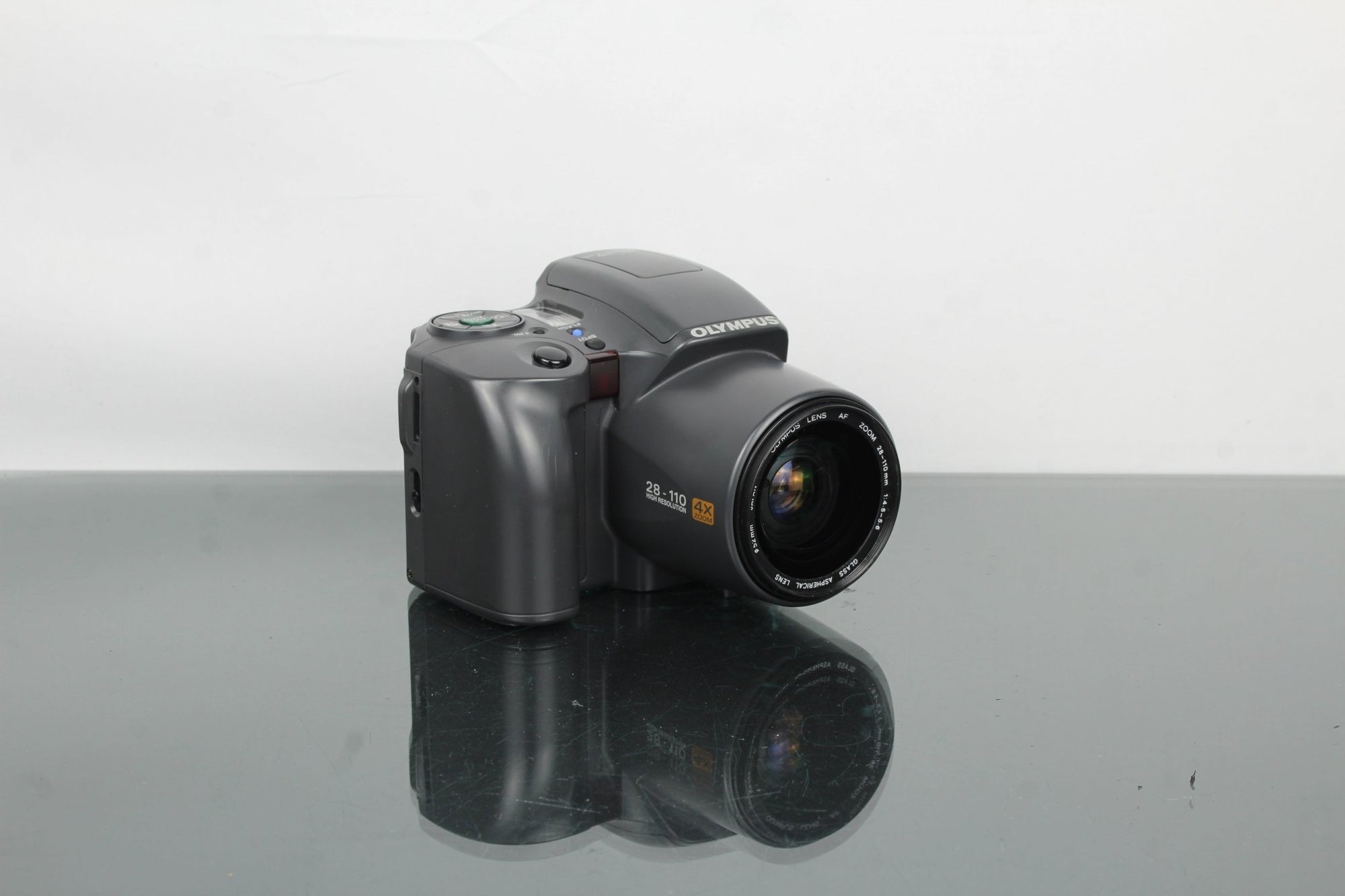 Olympus IS - 10 - Dutch|Thrift