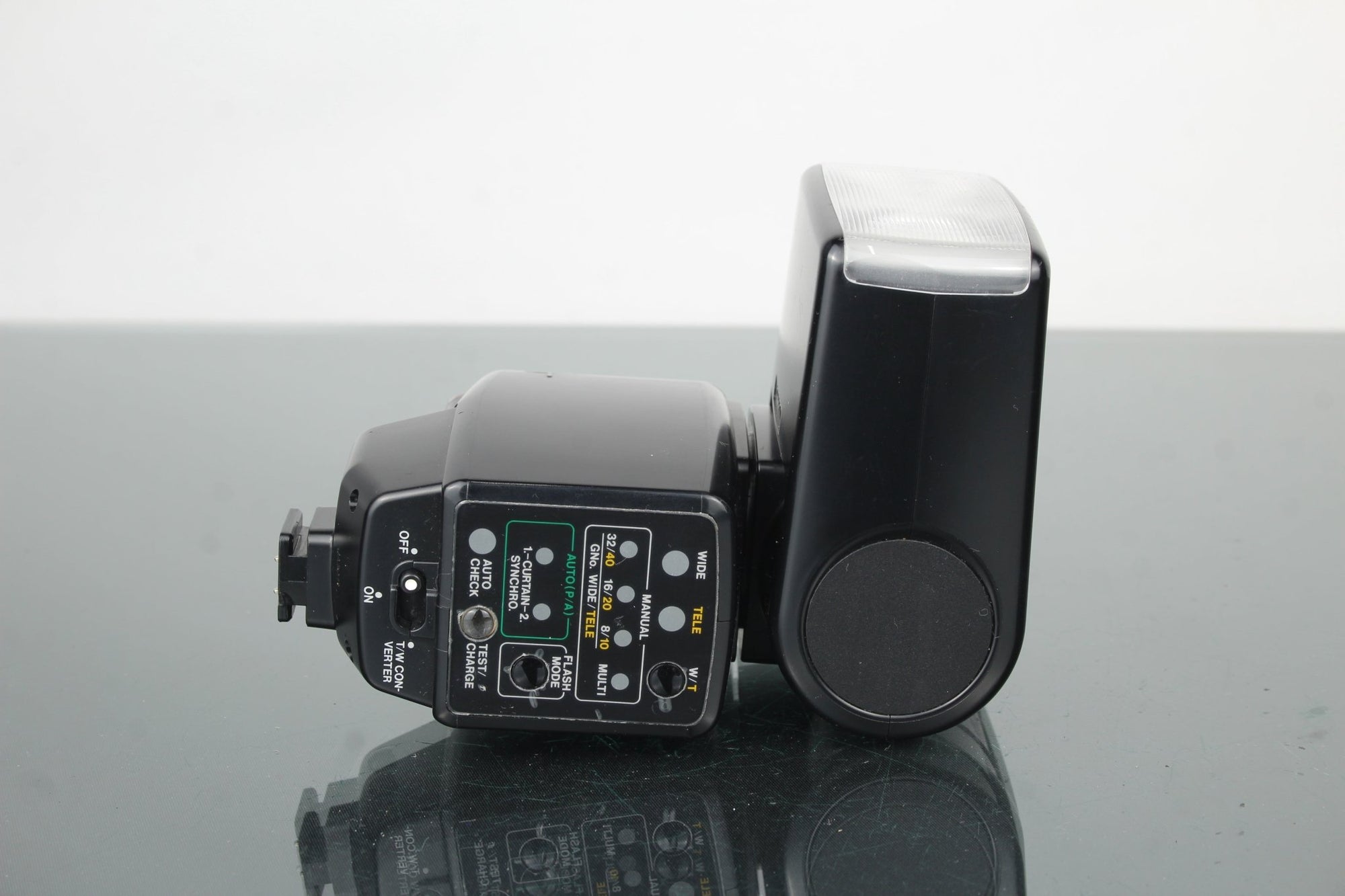 Olympus IS - 1000 - Dutch|Thrift