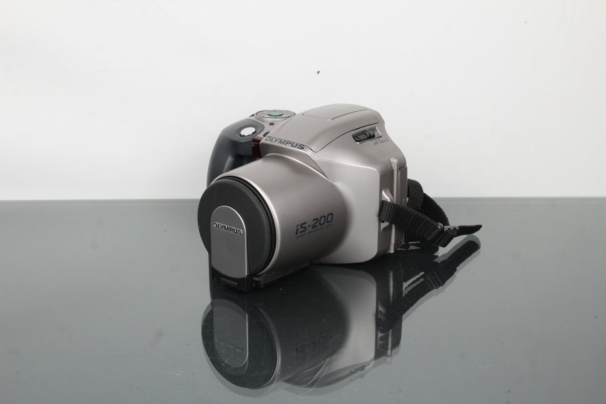 Olympus IS - 200 - Dutch|Thrift