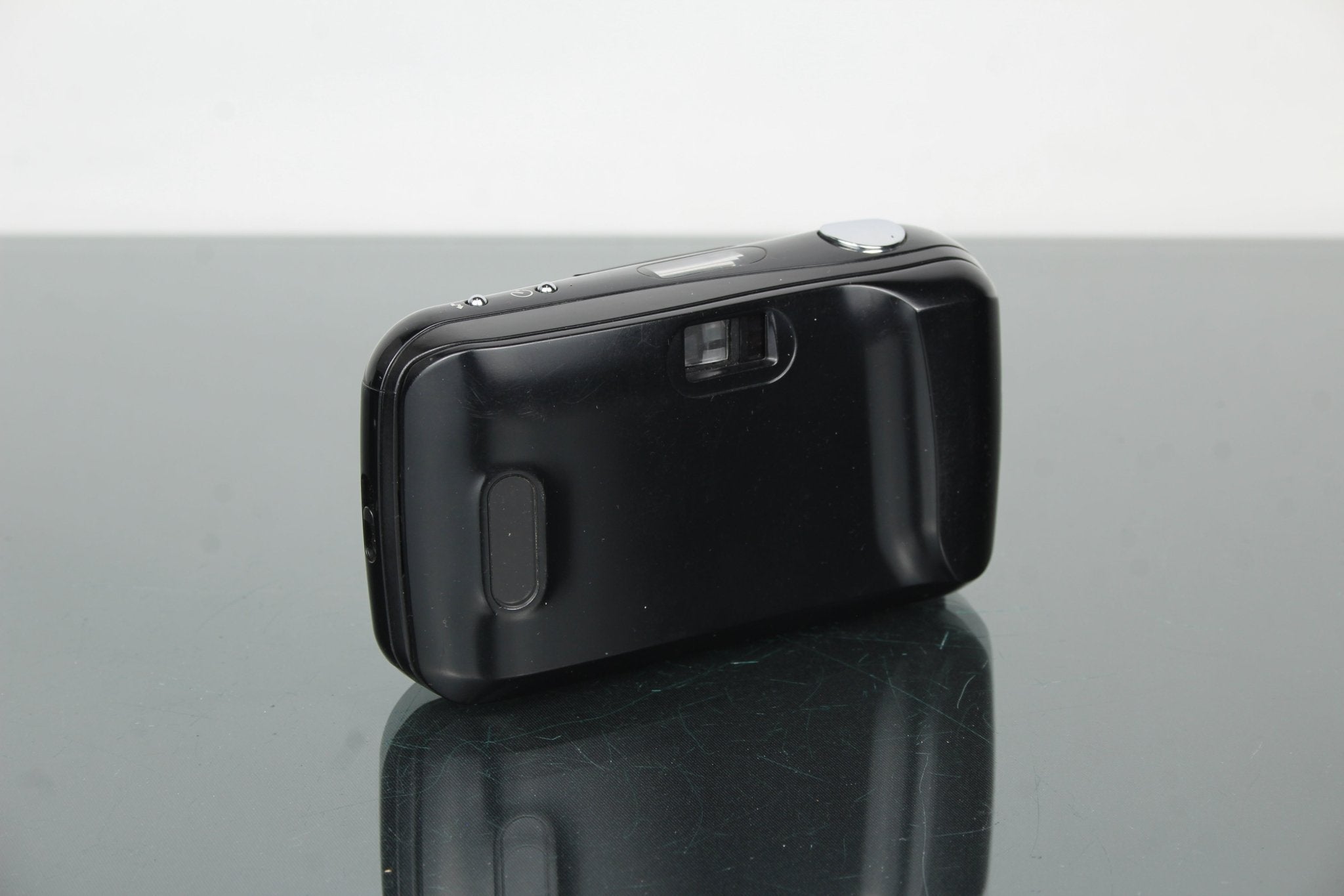 Olympus Mju 1 – Dutch|Thrift