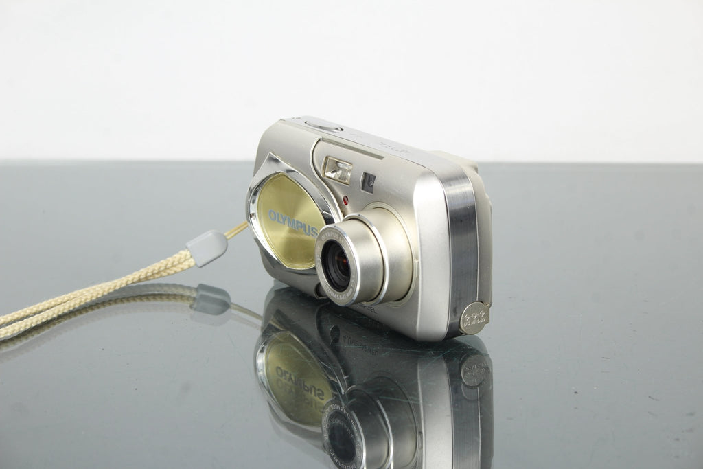 Olympus mju - 400 Digital - Dutch|Thrift