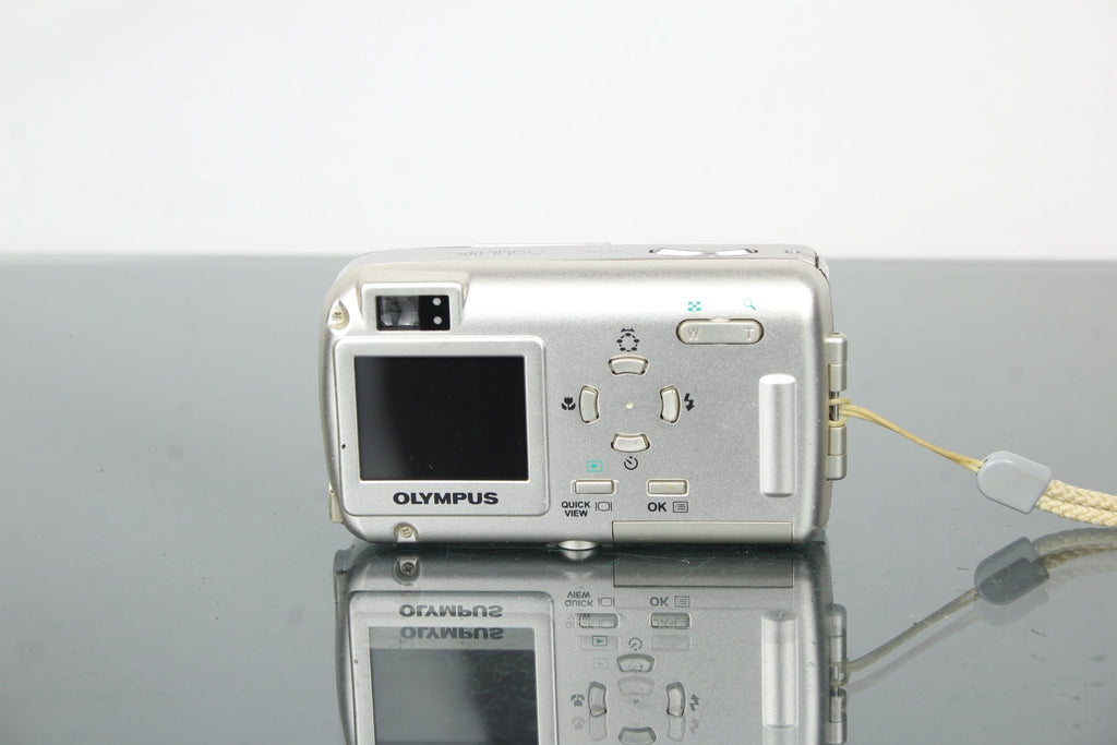 Olympus mju - 400 Digital - Dutch|Thrift