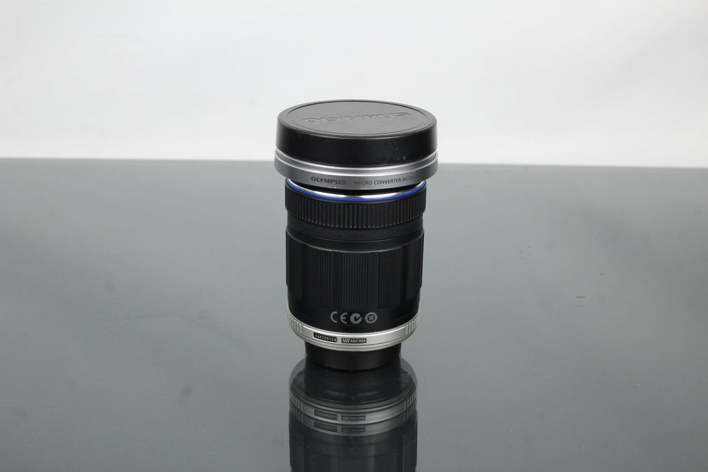 Olympus M.Zuiko 14 - 150mm 1:4 - 5.6 Olympus Micro 4/3 Mount - Dutch|Thrift