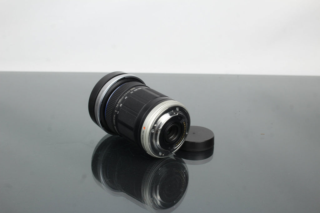 Olympus M.Zuiko 14 - 150mm 1:4 - 5.6 Olympus Micro 4/3 Mount - Dutch|Thrift
