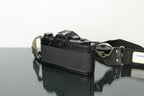 Olympus OM - 10 + 50mm 1.8 Olympus lens - Dutch|Thrift
