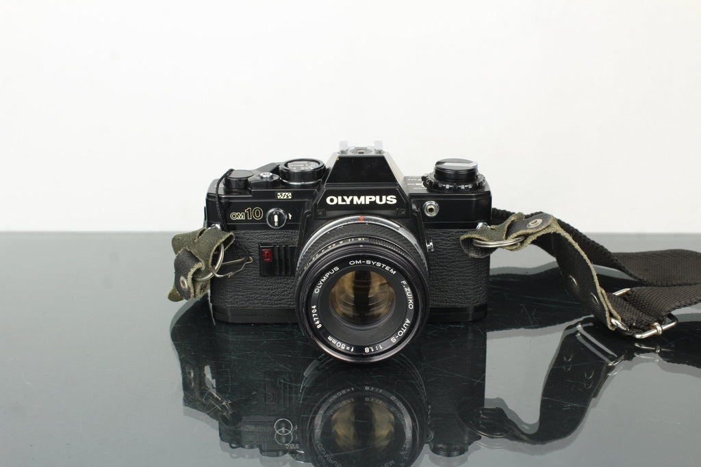 Olympus OM - 10 + 50mm 1.8 Olympus lens - Dutch|Thrift