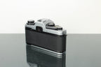 Olympus OM - 10 - Dutch|Thrift