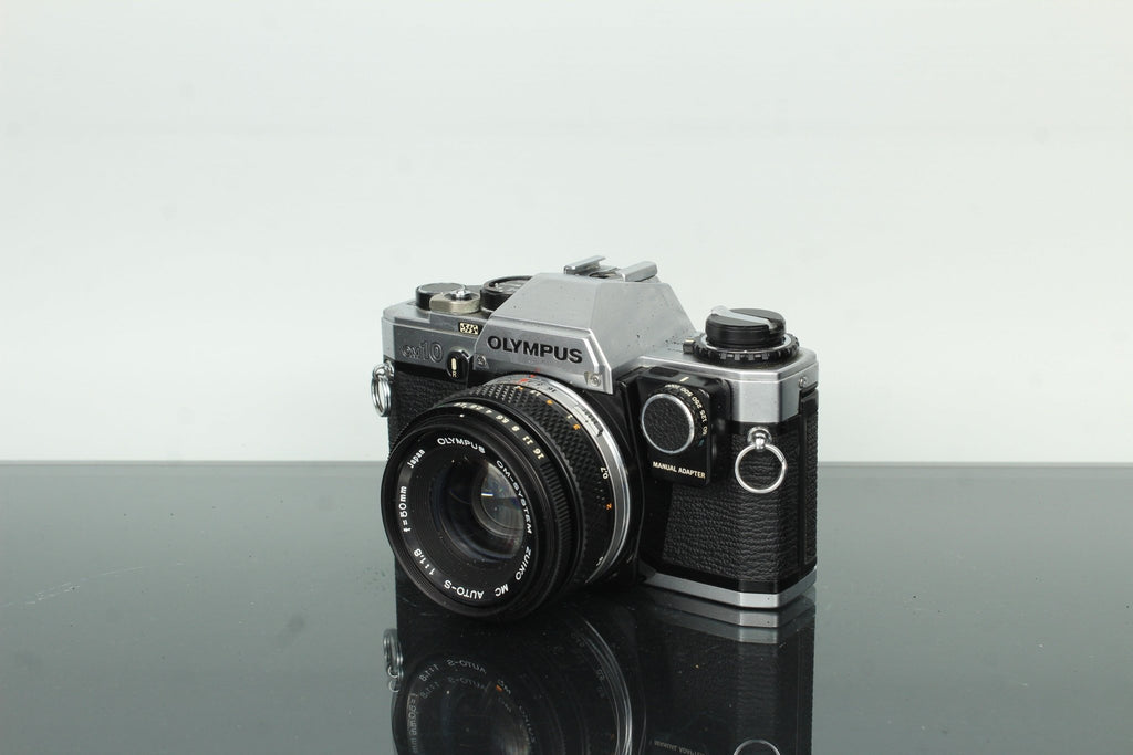 Olympus OM - 10 Zuiko 50mm f/1.8 - Dutch|Thrift