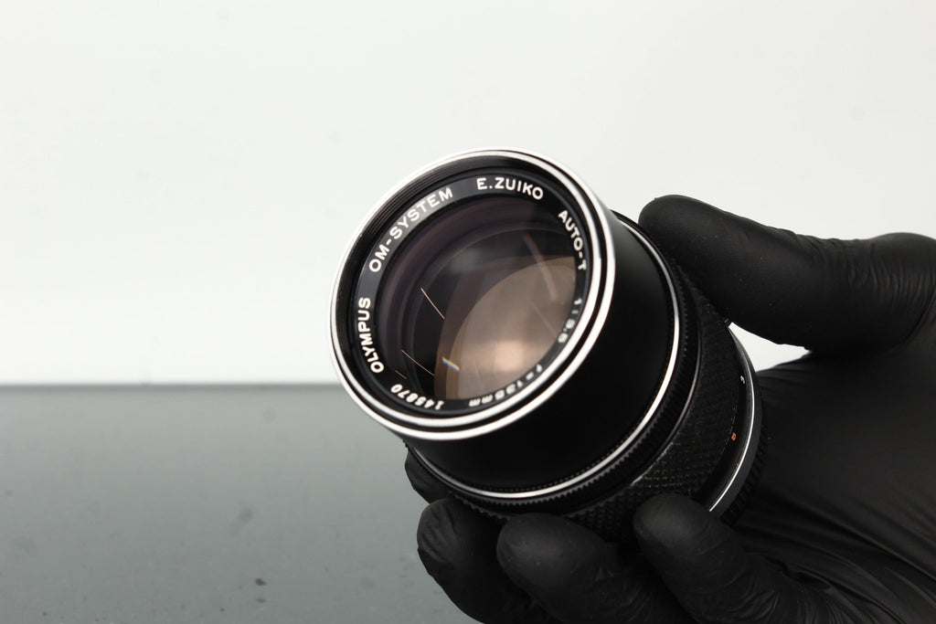 Olympus OM 1:3.5 F=135mm - Dutch|Thrift