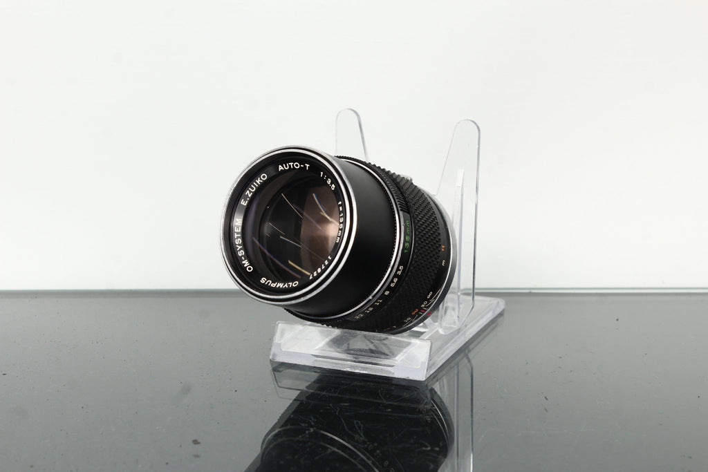 Olympus OM 1:3.5 F=135mm - Dutch|Thrift
