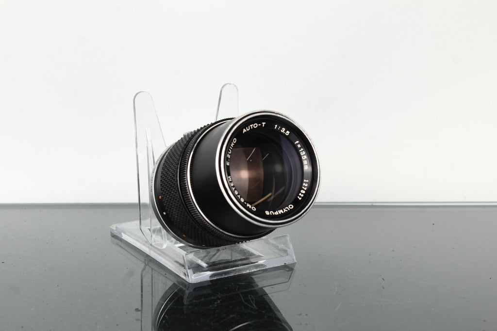 Olympus OM 1:3.5 F=135mm - Dutch|Thrift