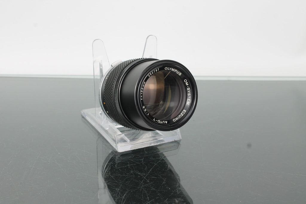 Olympus OM 135mm f/3.5 - Dutch|Thrift