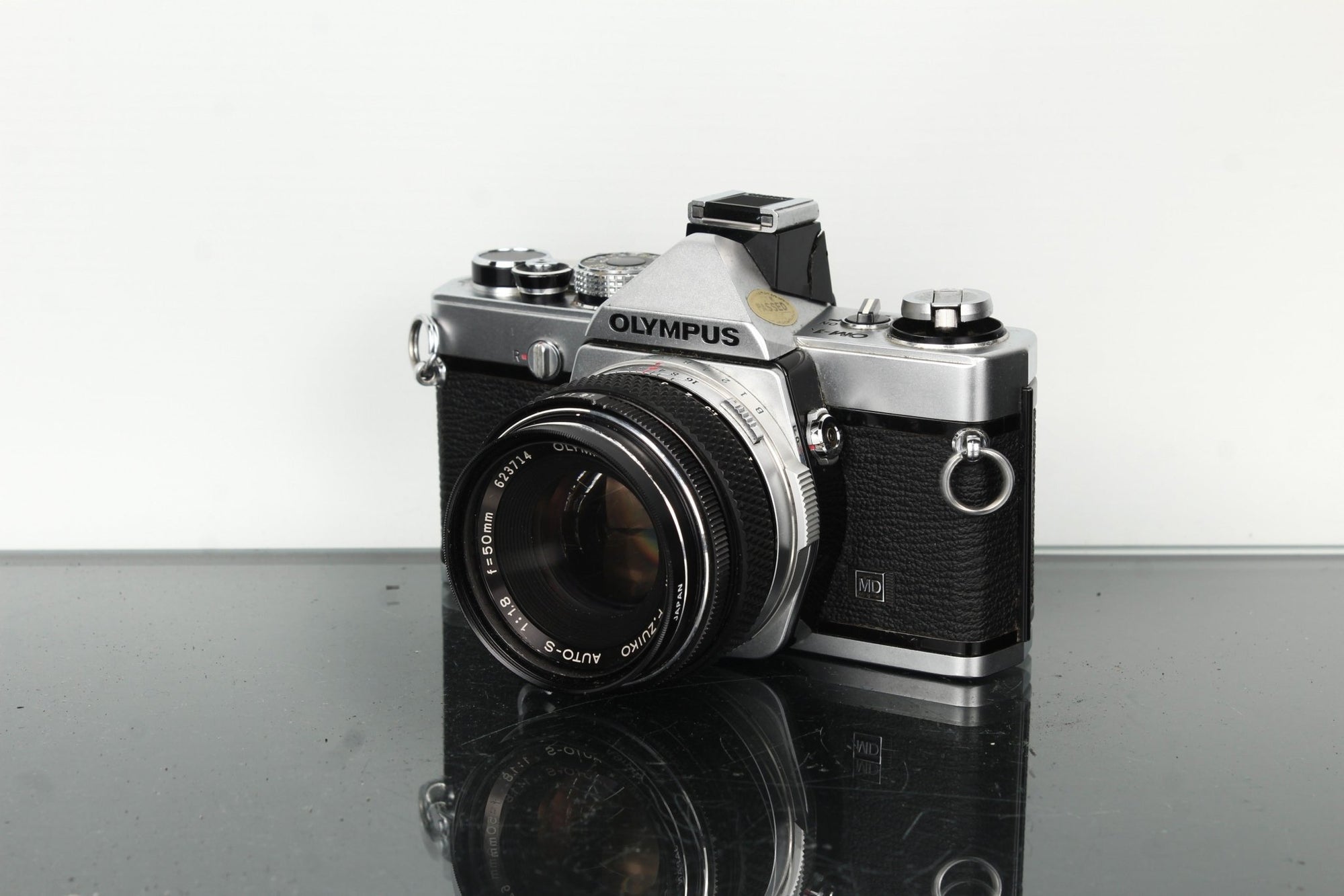 Olympus OM - 1N + Olympus OM 1:1.8 F=50mm - Dutch|Thrift