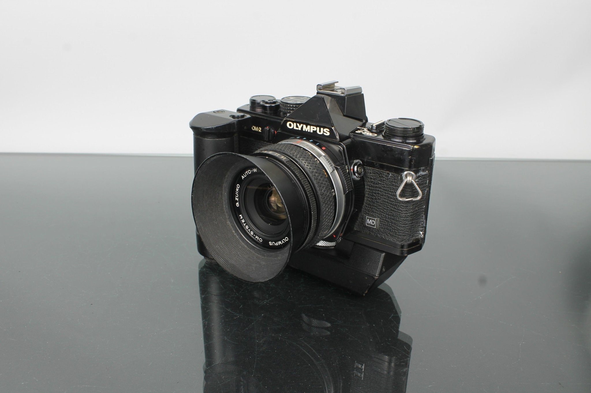 Olympus OM-2 35mm SLR Film Camera with 28mm f/3.5 Lens Kit – Dutch