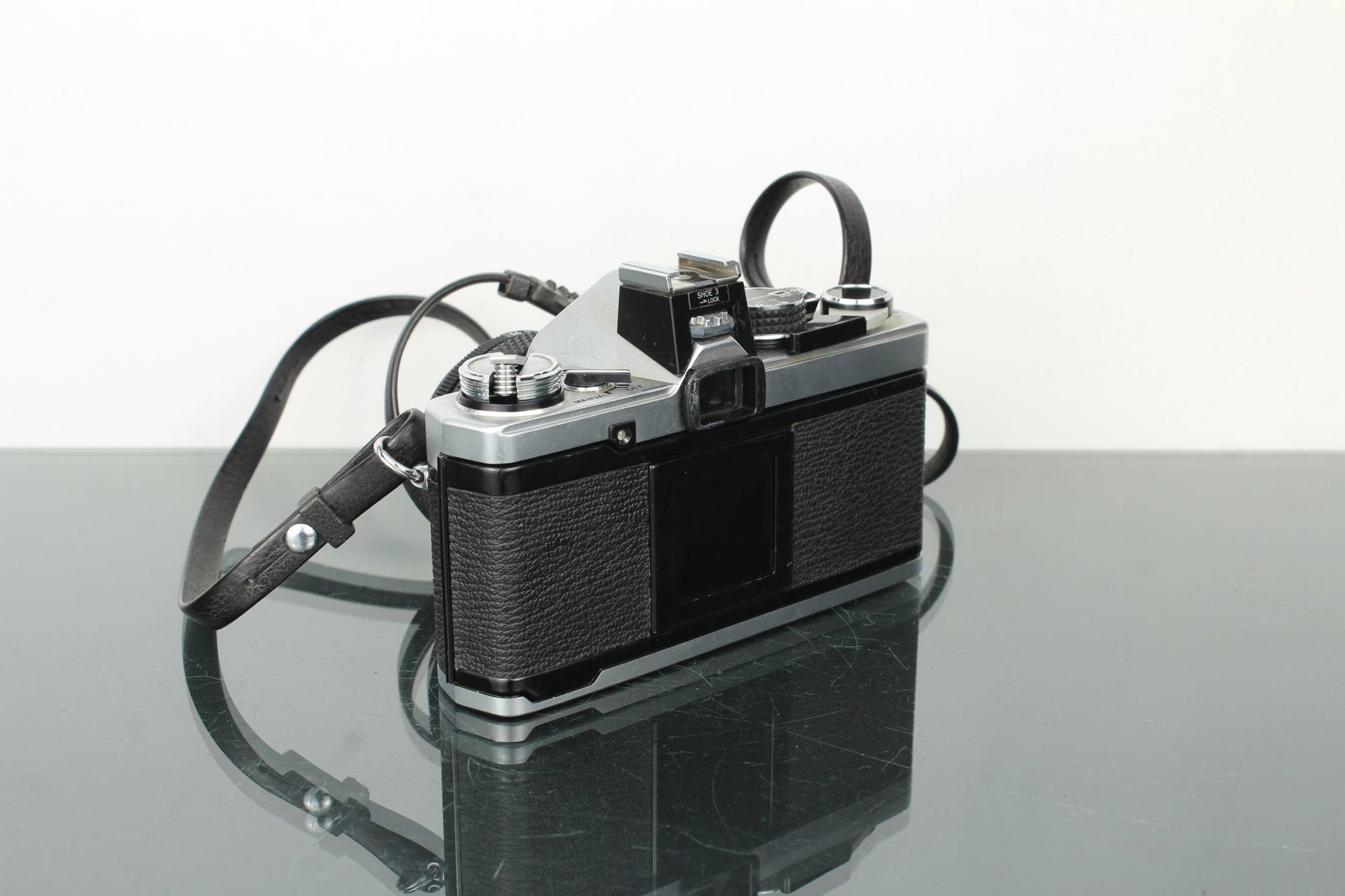 Olympus OM - 2 + 50mm 1.8 Olympus OM lens - Dutch|Thrift