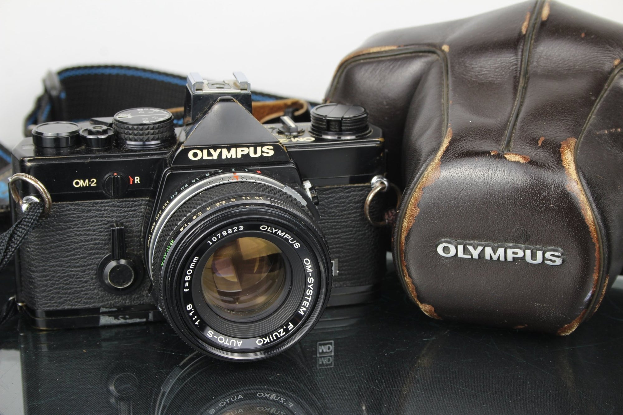 Olympus OM - 2 + 50mm 1.8 OM Auto - s lens - Dutch|Thrift