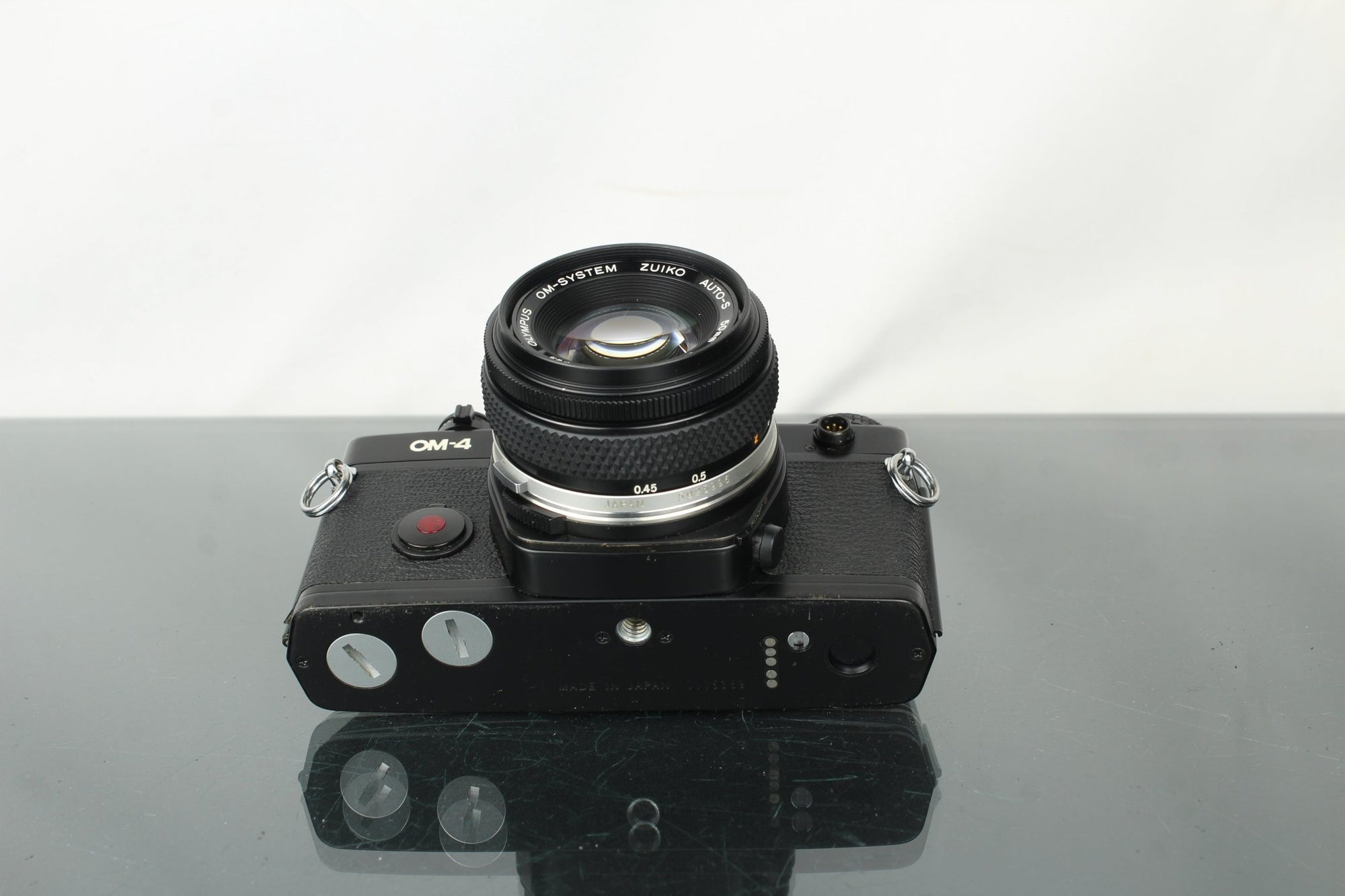 Olympus OM - 4 + 50mm 1.8 Olympus Zuiko lens (OM mount) - Dutch|Thrift