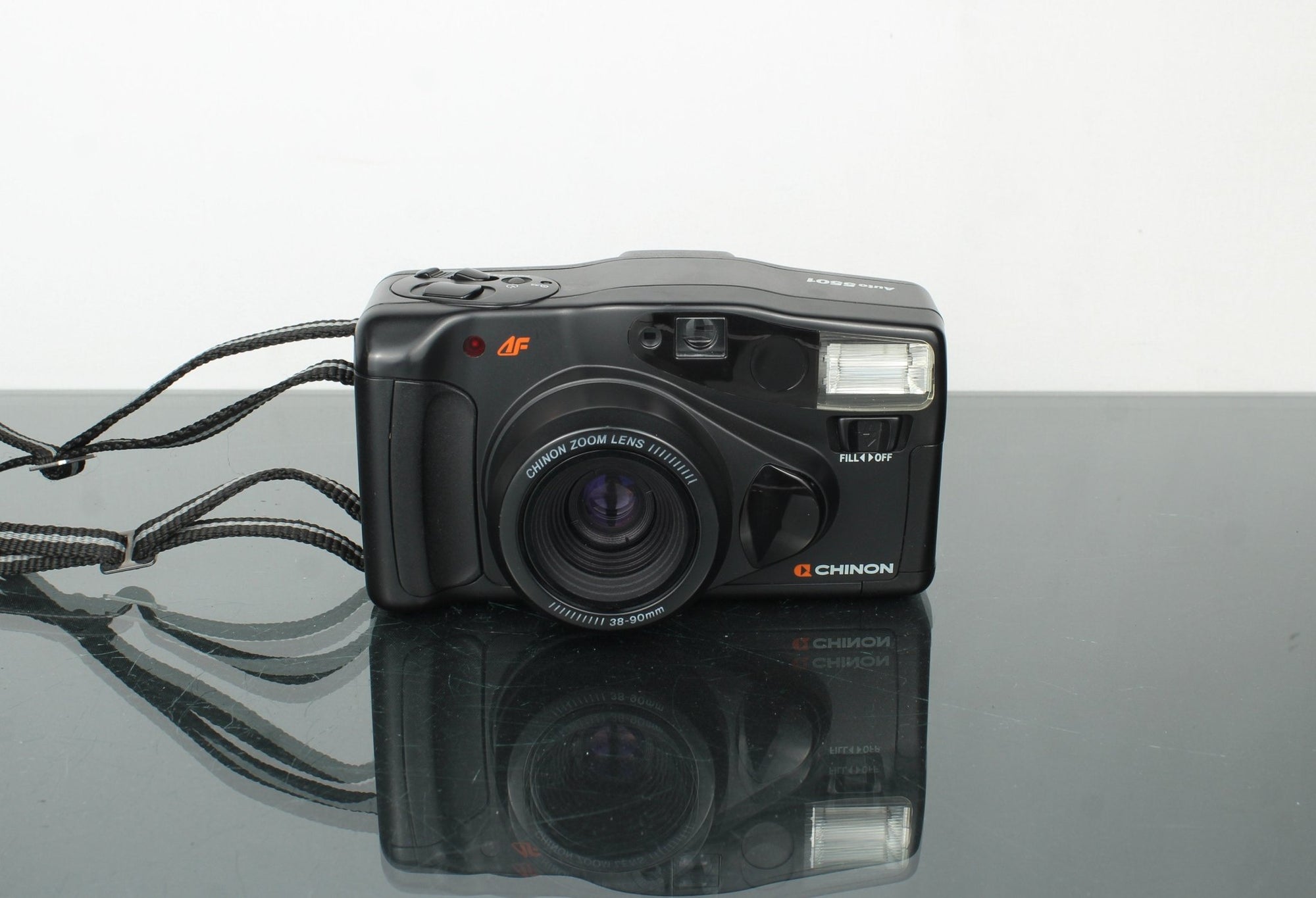 Olympus OM - D E - M10 II - Dutch|Thrift