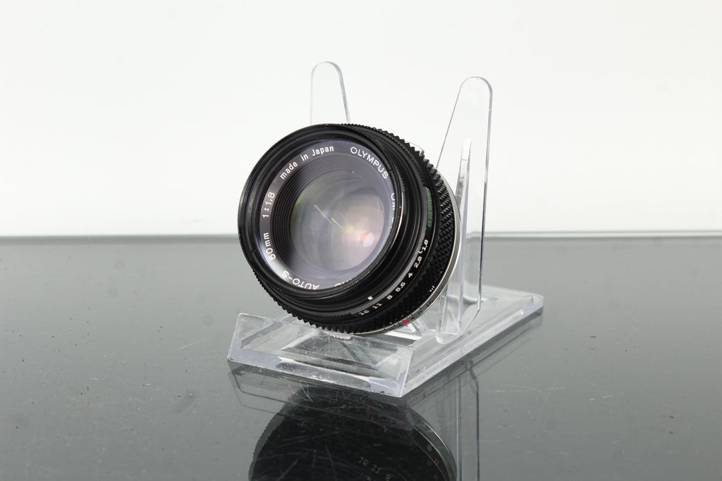 Olympus OM - System Auto - S 50mm f/1.8 - Dutch|Thrift