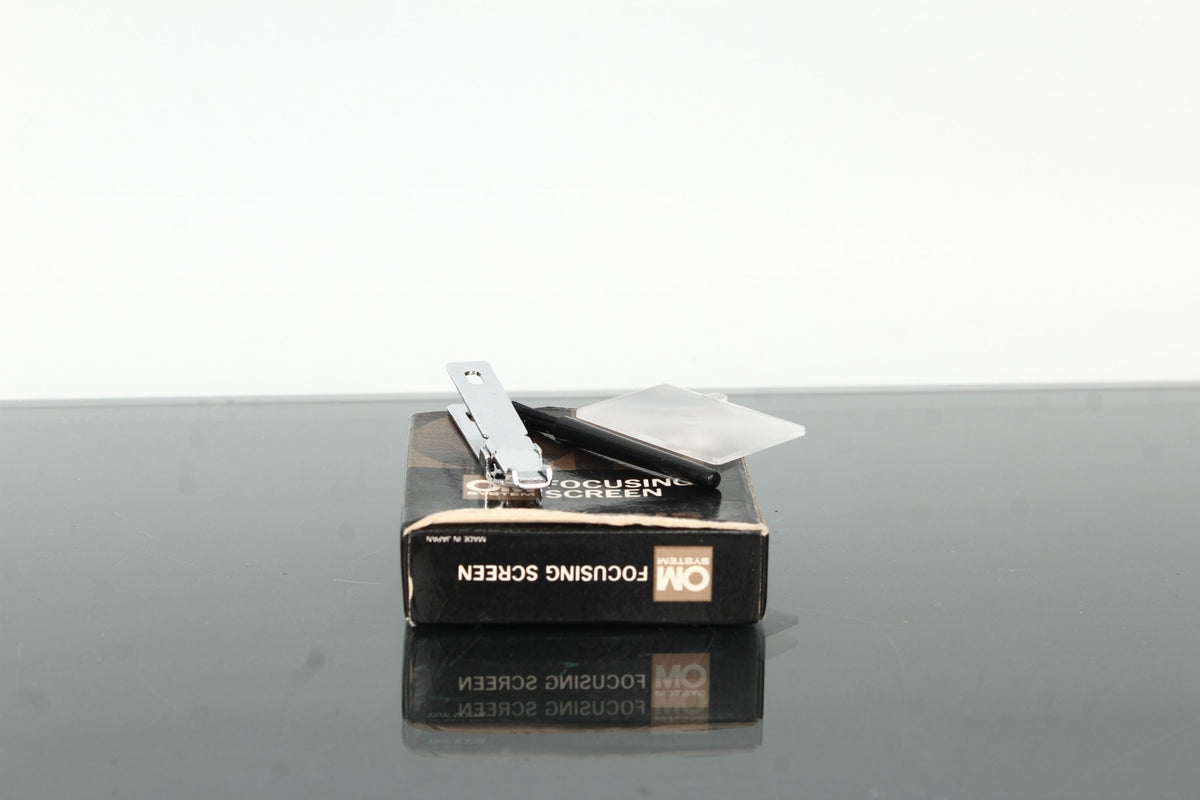 Olympus OM System Focusing Screen - Dutch|Thrift