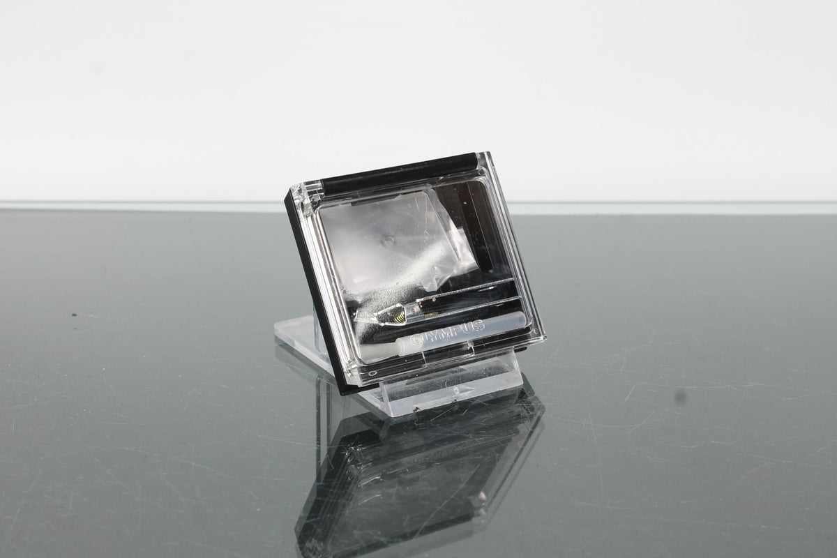 Olympus OM System Focusing Screen - Dutch|Thrift