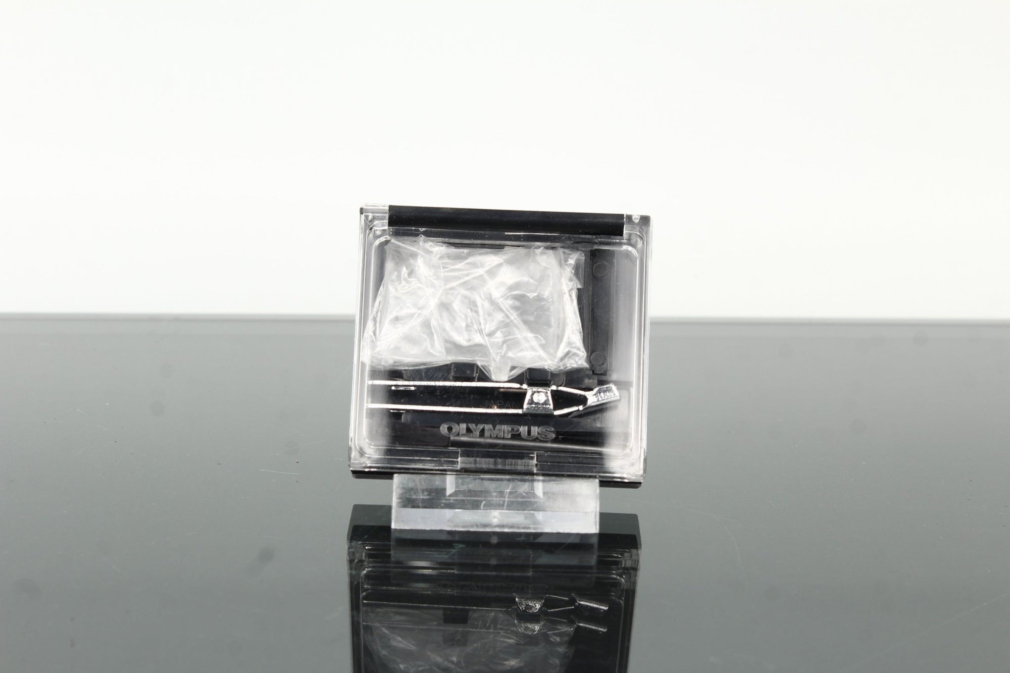 Olympus OM System Focusing Screen - Dutch|Thrift