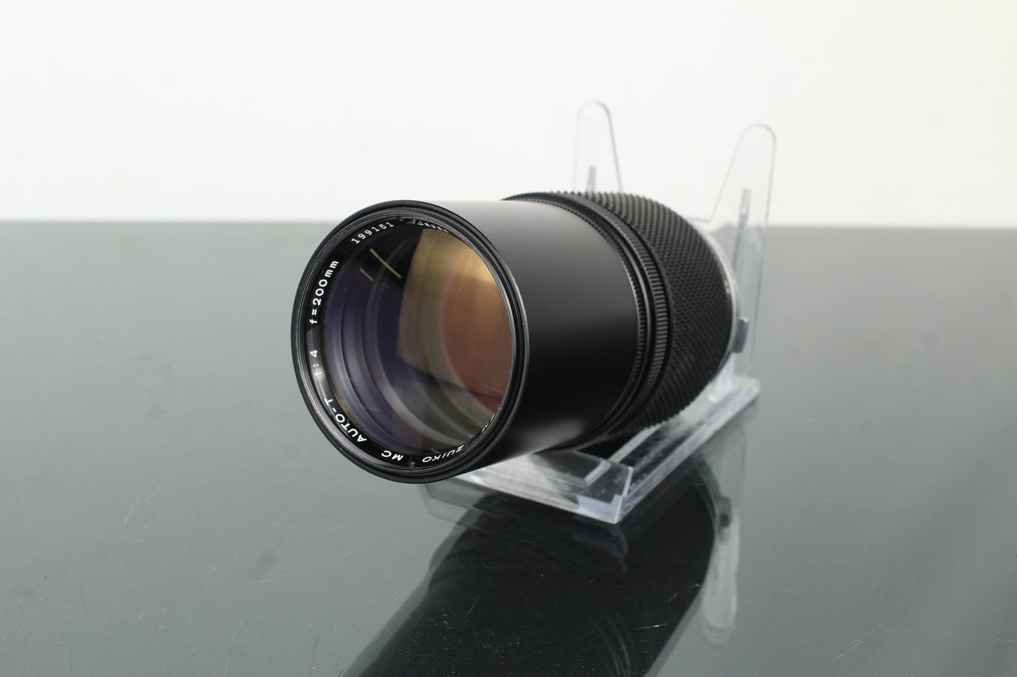 Olympus OM - System Zuiko Auto - T MC 200mm f/4 Telephoto Lens - Dutch|Thrift