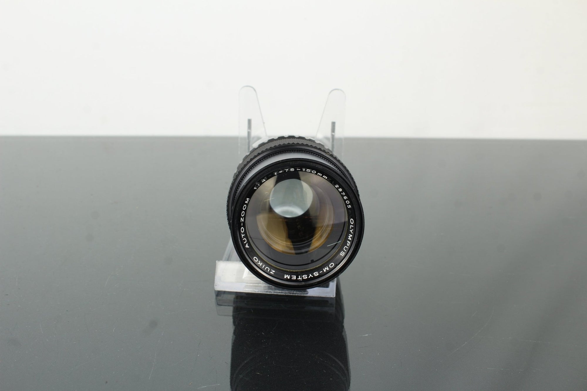 Olympus OM - System Zuiko Auto - Zoom 75 - 150mm f/4 - Dutch|Thrift