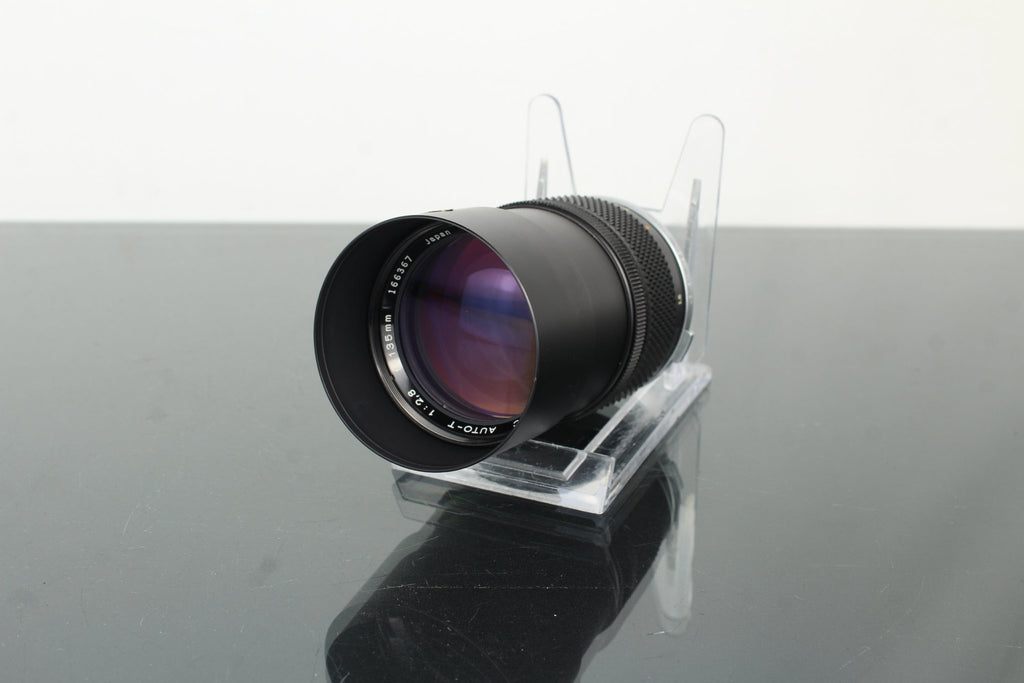 Olympus OM Zuiko Auto - T MC 135mm f/2.8 - Dutch|Thrift