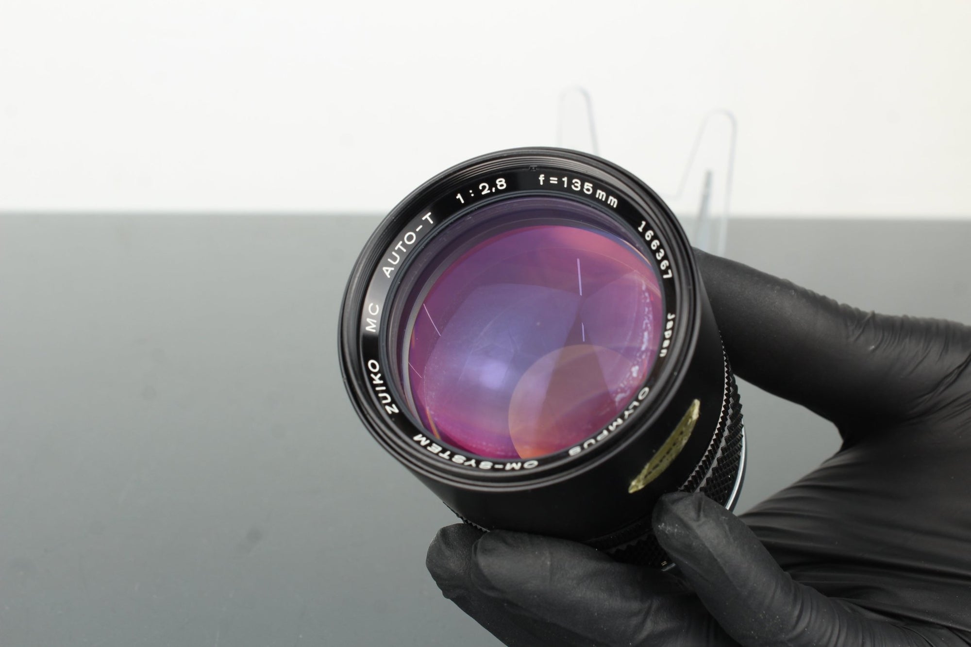 Olympus OM Zuiko Auto - T MC 135mm f/2.8 - Dutch|Thrift