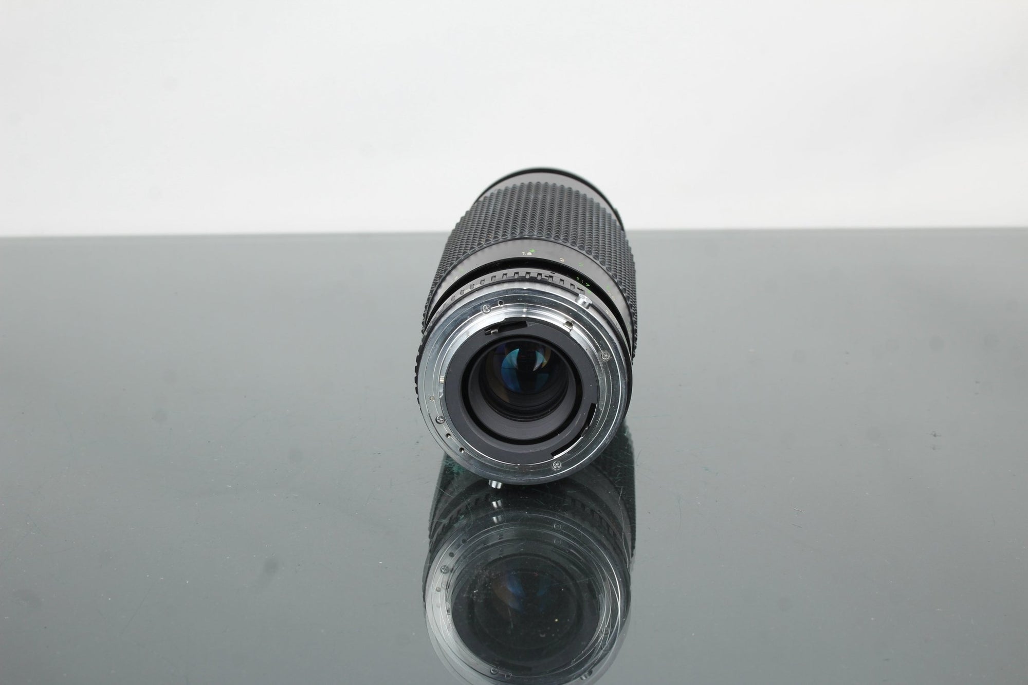 Olympus OM10 + 50mm 1.8 Olympus OM - mount lens - Dutch|Thrift