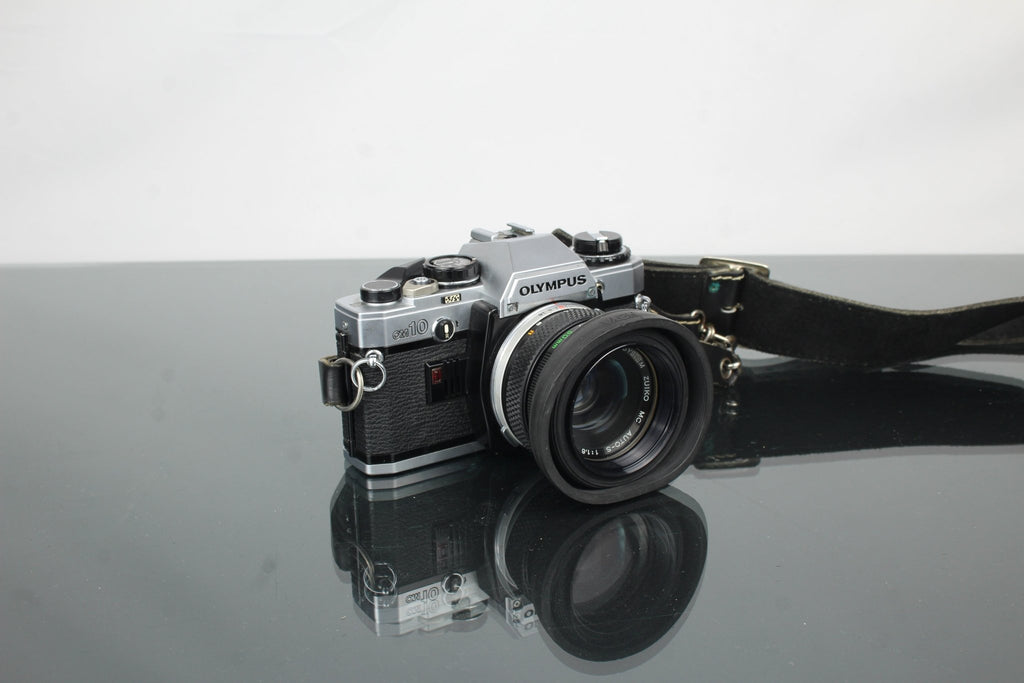 Olympus OM10 + 50mm 1.8 Olympus OM - mount lens - Dutch|Thrift