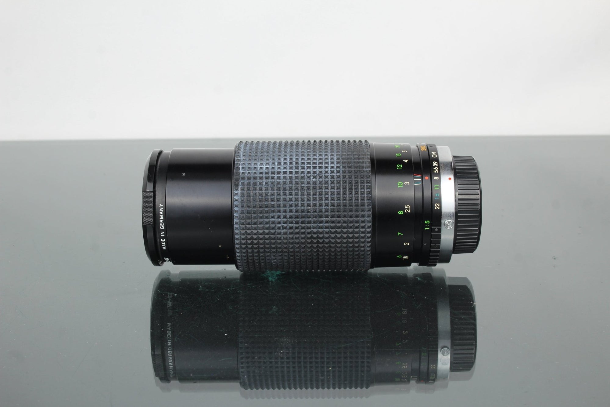 Olympus OM10 + 50mm 1.8 Olympus OM - mount lens - Dutch|Thrift