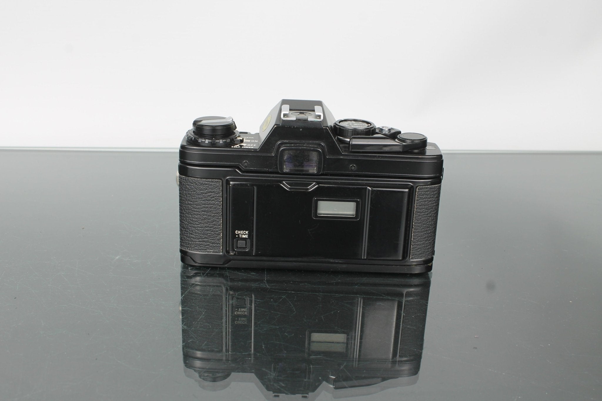 【完動品】OLYMPUS OM10 ブラック+ 標準レンズ Olympus OM-10 Manual Camera+ Optional 50mm f/1.8 OM Lens in Chrome