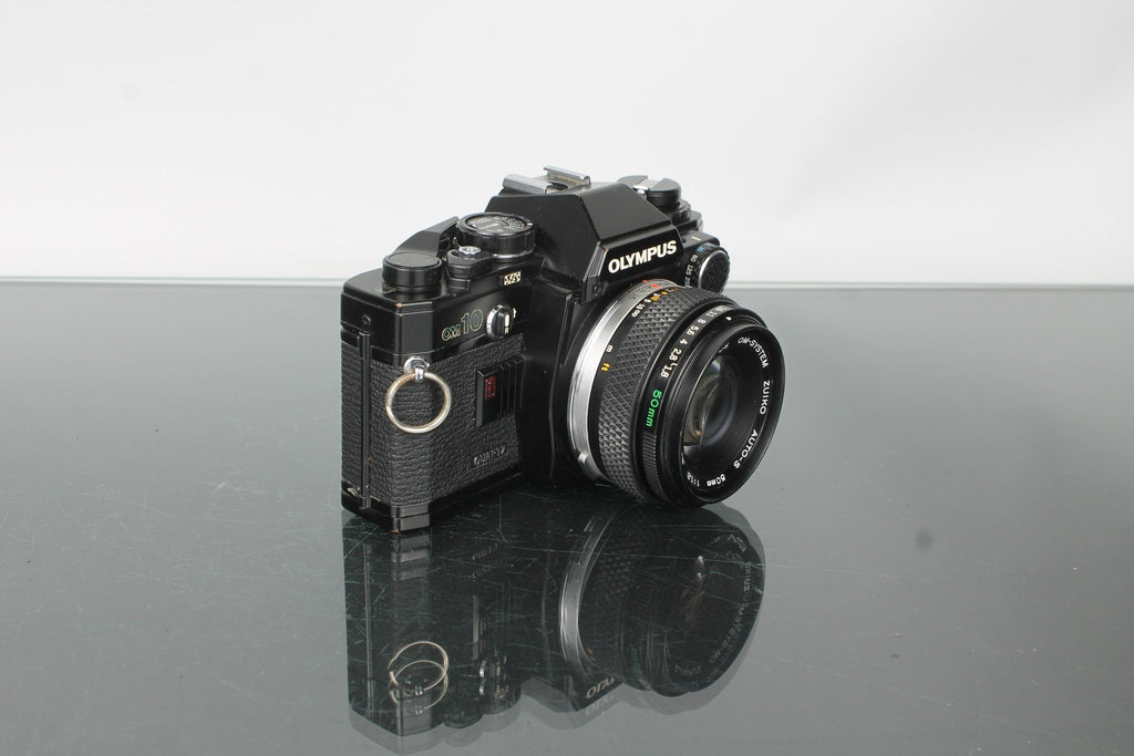 Olympus OM10 + Olympus Auto - S 50mm 1:1.8 - Dutch|Thrift