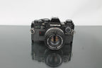Olympus OM10 + Olympus Auto - S 50mm 1:1.8 - Dutch|Thrift