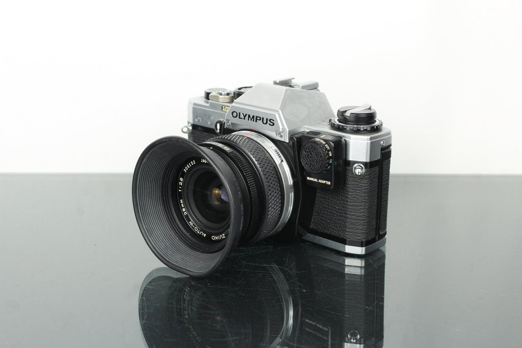 Olympus OM10 + Olympus OM 28mm 1:2.8 lens - Dutch|Thrift